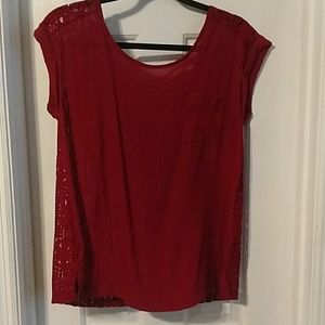 Maroon cap sleeve crochet top